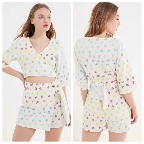 Urban Outfitters Rainbow Floral Tie Front Skort Romper - Picture 2 of 8